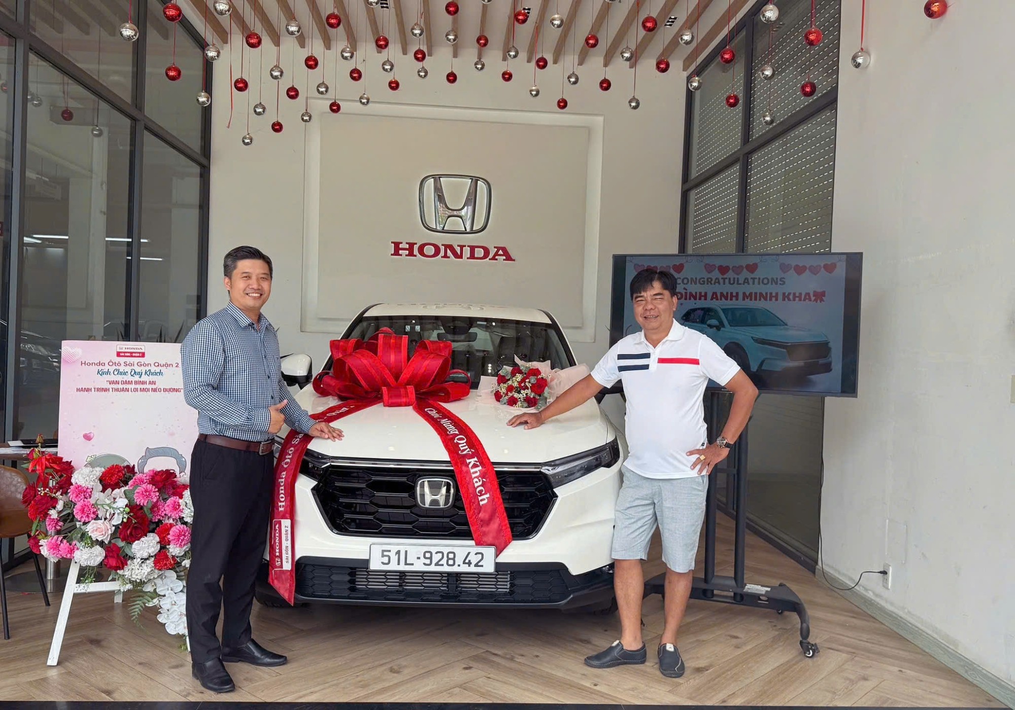 Cảm ơn gia đình Anh Kha đã tin chọn Honda CR-V L 2025